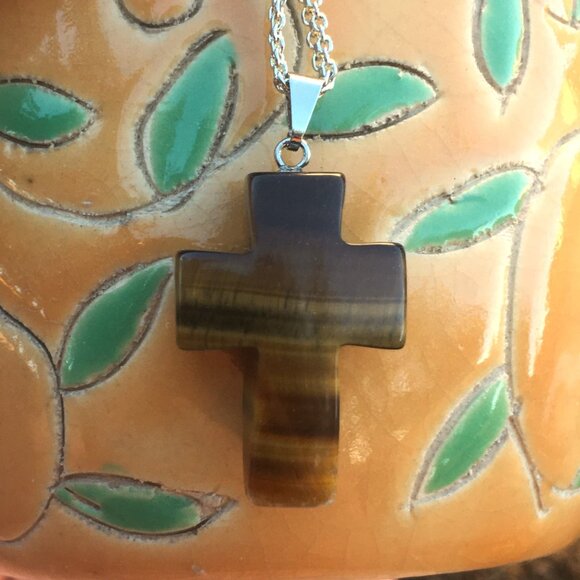 Natural Tiger's Eye Cross Pendant - Picture 9 of 11
